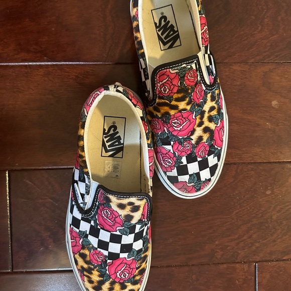Vans Pink and Yellow Sneakers Vibrant Slip-On Design - Picture 3 of 4